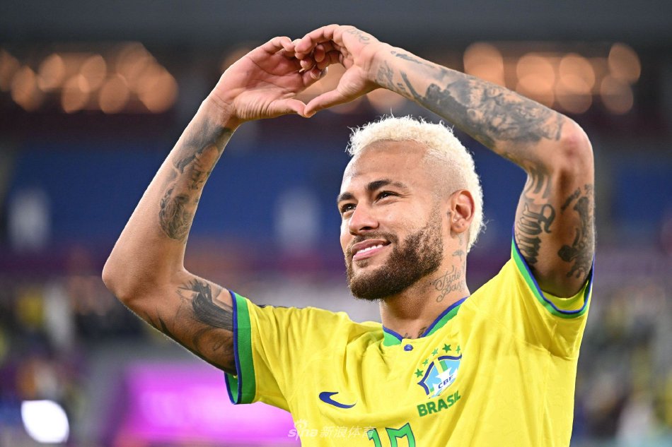 地表达了对 地表达了对